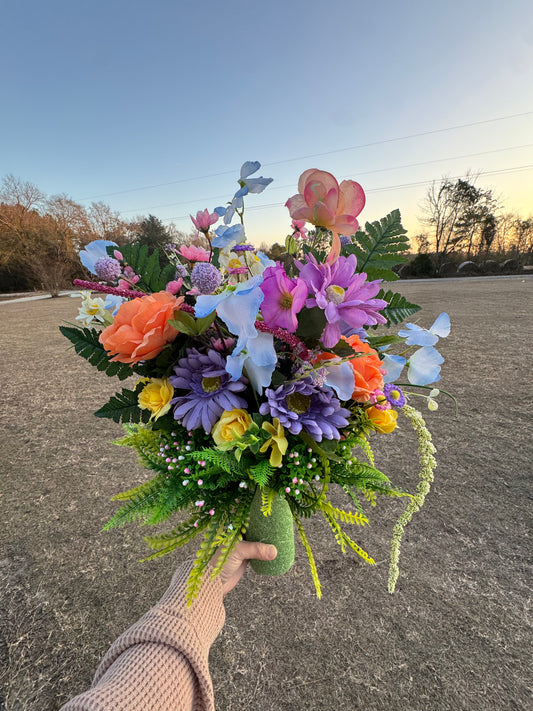 Custom Gravesite Memorial Arrangements